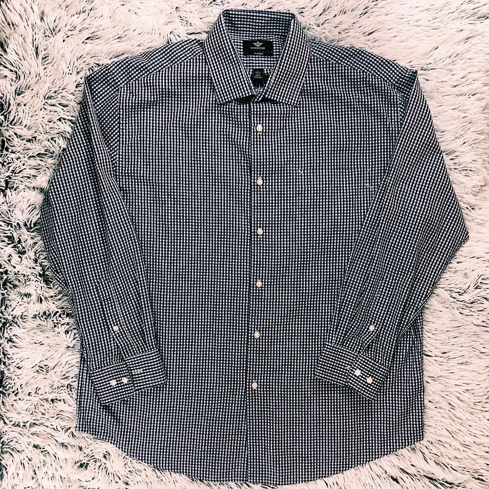 Dockers Blue Checkered Long Sleeve Shirt - Large